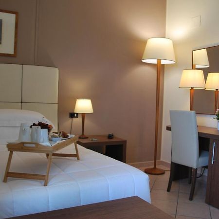 Domus Mariae Albergo Syracuse Esterno foto