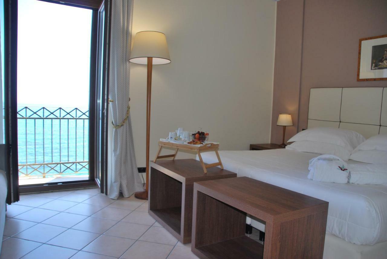 Domus Mariae Albergo Syracuse Esterno foto